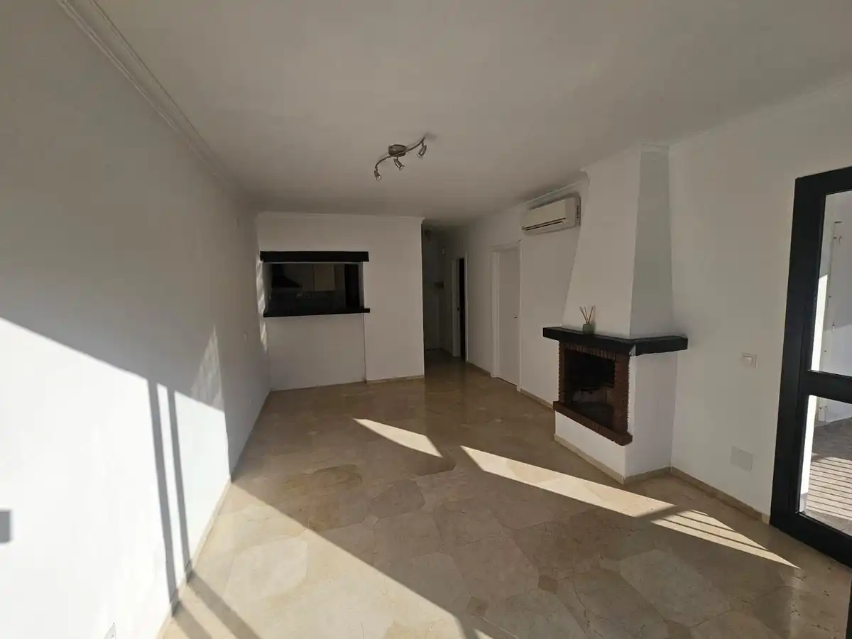 Living room of Ground floor for sale in Mijas  with Air Conditioner, Heating and Terrace