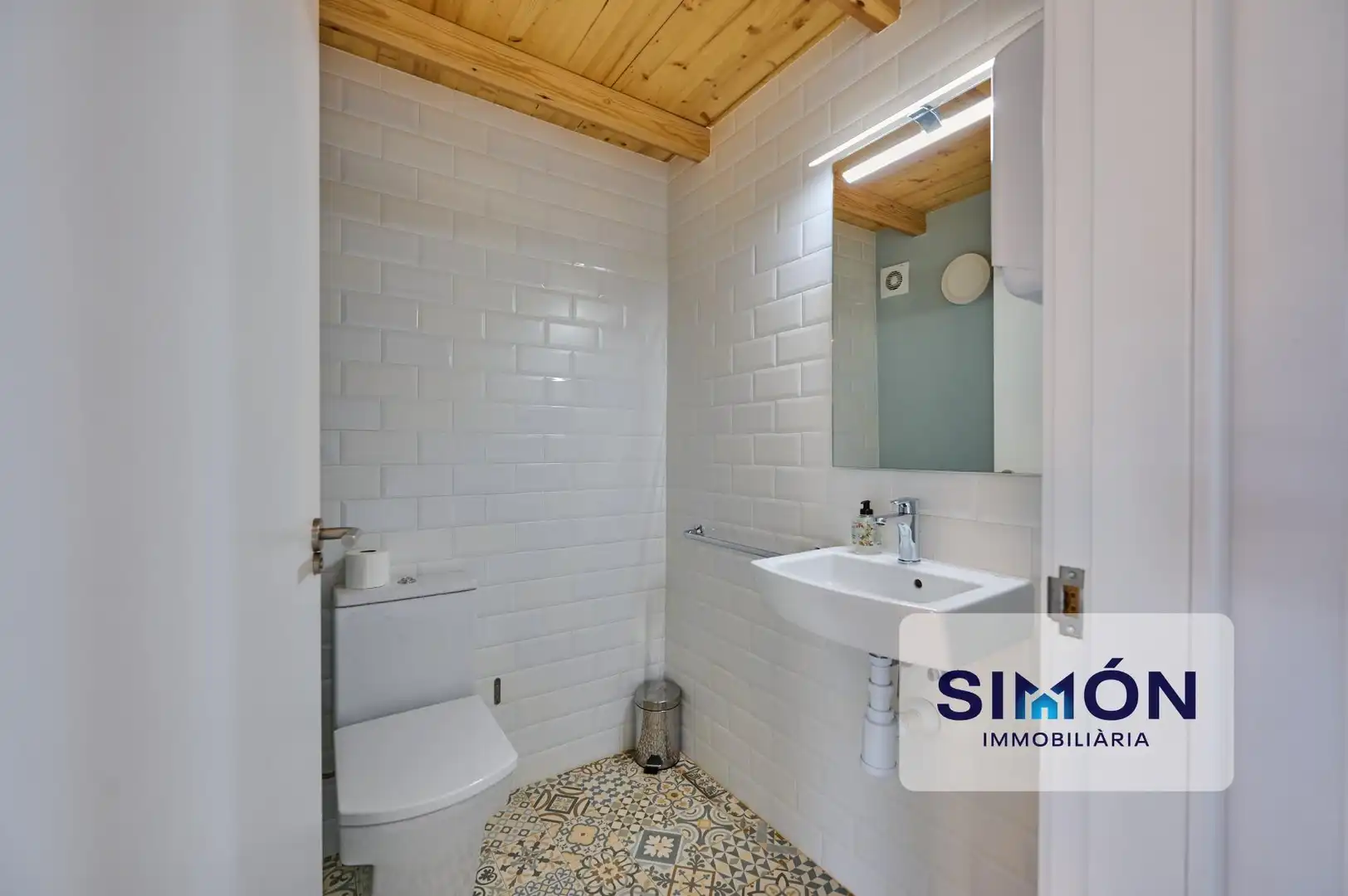 Baño de Finca rústica en venta en Casserres con Aire acondicionado, Calefacción y Terraza