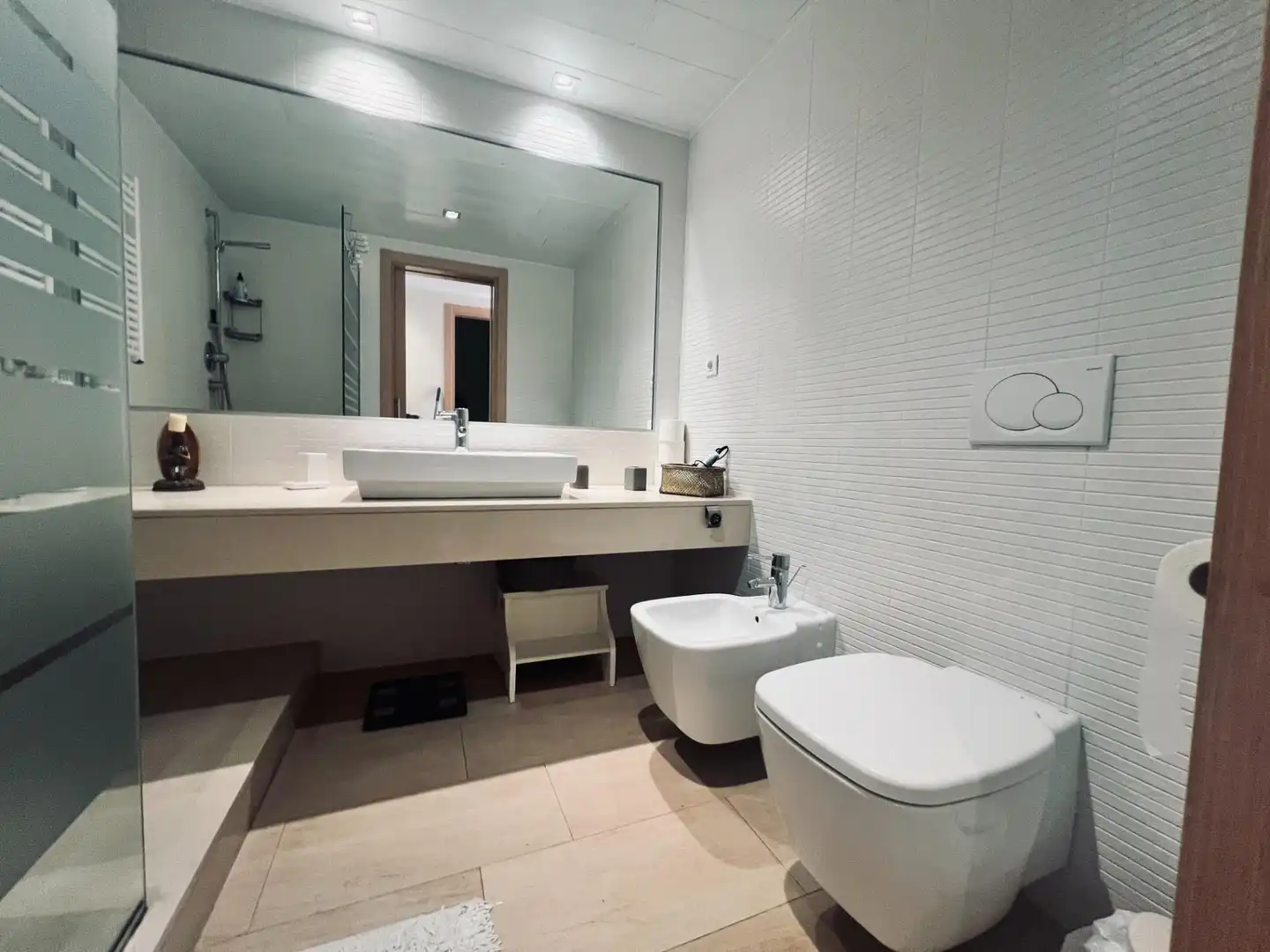 Semi-detached house with pool for sale in Carrer ALFRED SISLEY, imagen 11