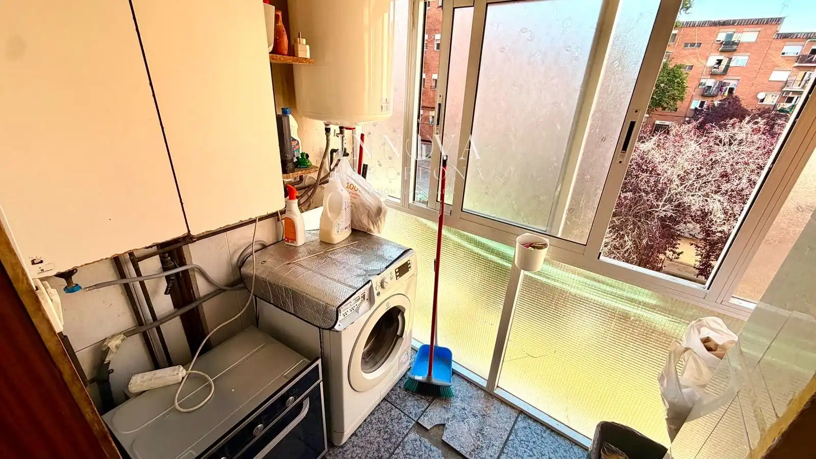 Kitchen of Flat for sale in Sabadell