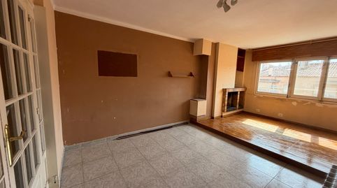 Photo 4 of Flat for sale in Ps Paisos Catalans, Veïnat, Salt