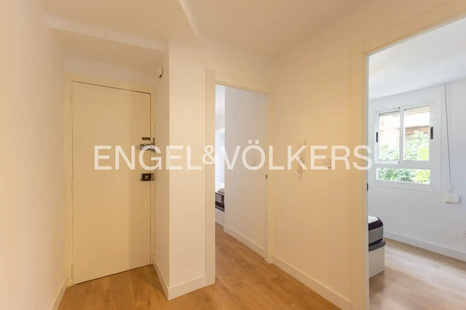 Flat with terrace for sale in Carrer de Salvador Almenar, imagen 27