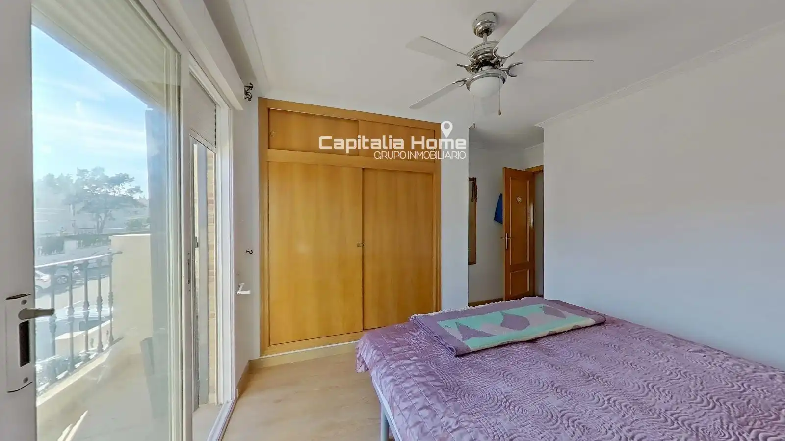 Schlafzimmer von Einfamilien-Reihenhaus zum Verkauf in Santa Pola mit Abstellraum, Schwimmbad und Möbliert
