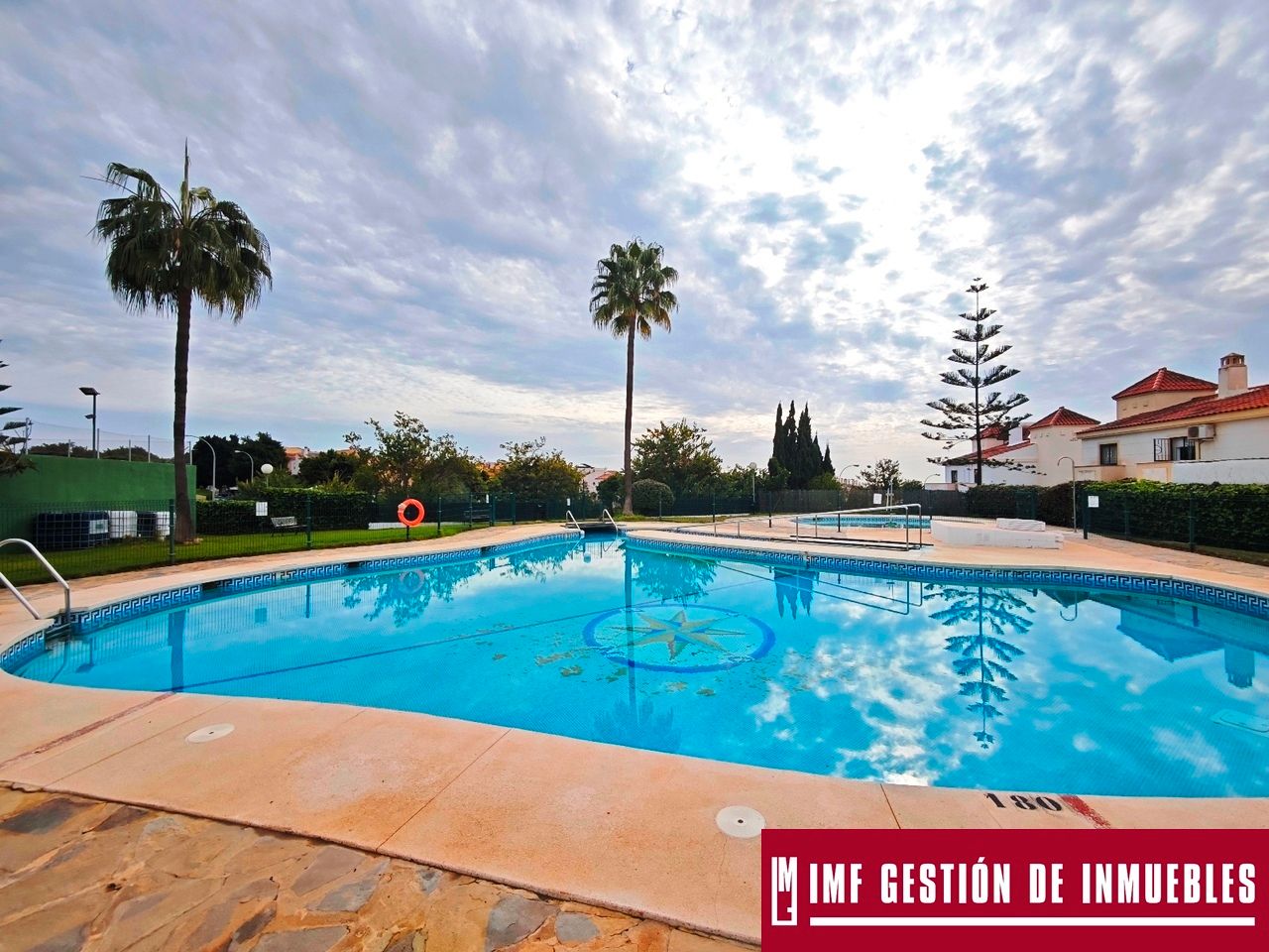 Swimming pool of House or chalet for sale in Vélez-Málaga  with Terrace and Community pool
