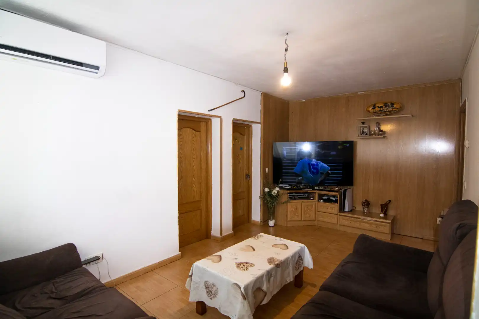 Sala d'estar de Pis en venda en Madrid amb Aire condicionat i Moblat