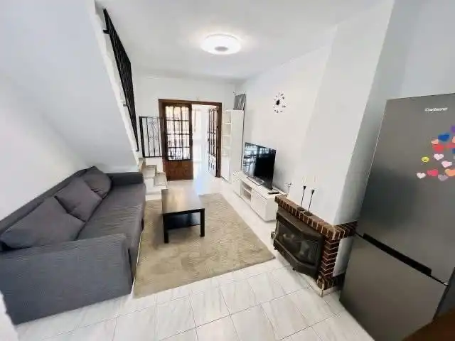 Wohnzimmer von Maisonette zum Verkauf in Torrevieja mit Klimaanlage, Heizung und Terrasse