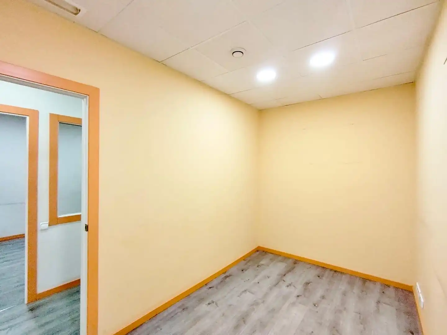 Local comercial en venta en Riu Nord, imagen 8