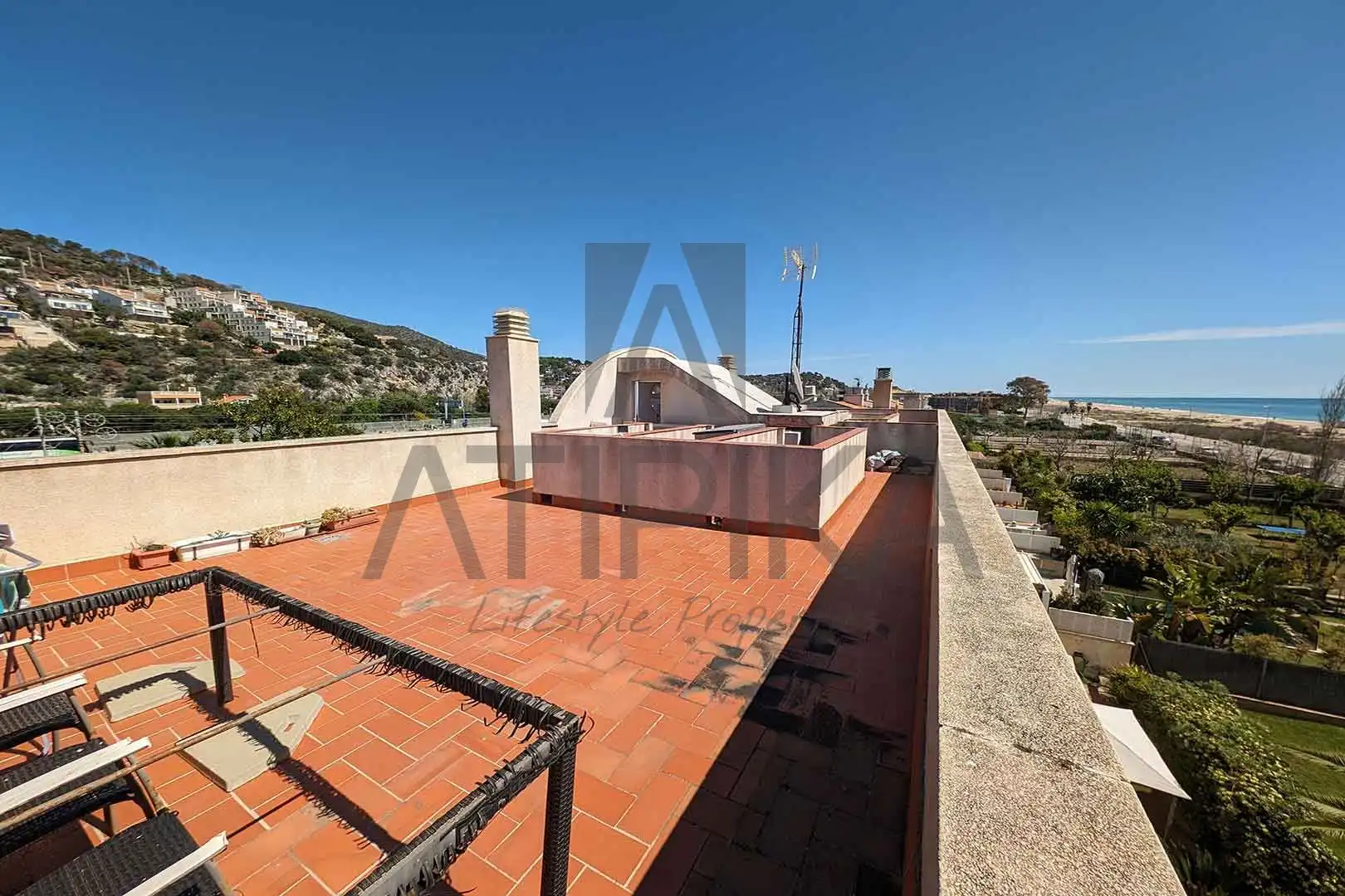 Terraza de Piso en venta en Castelldefels con Calefacción, Terraza y Trastero