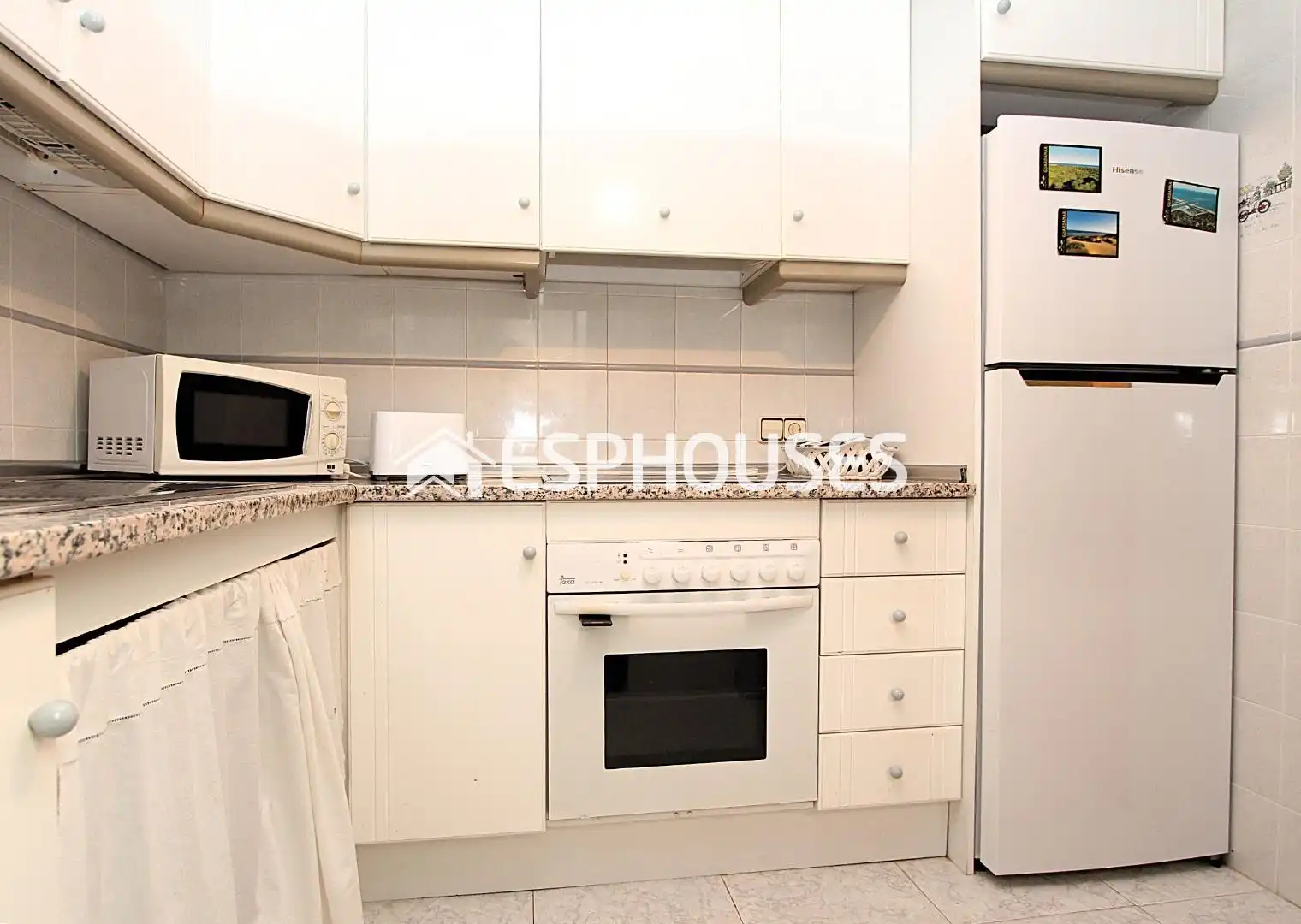 Cocina de Apartamento en venta en Guardamar del Segura con Aire acondicionado, Trastero y Amueblado