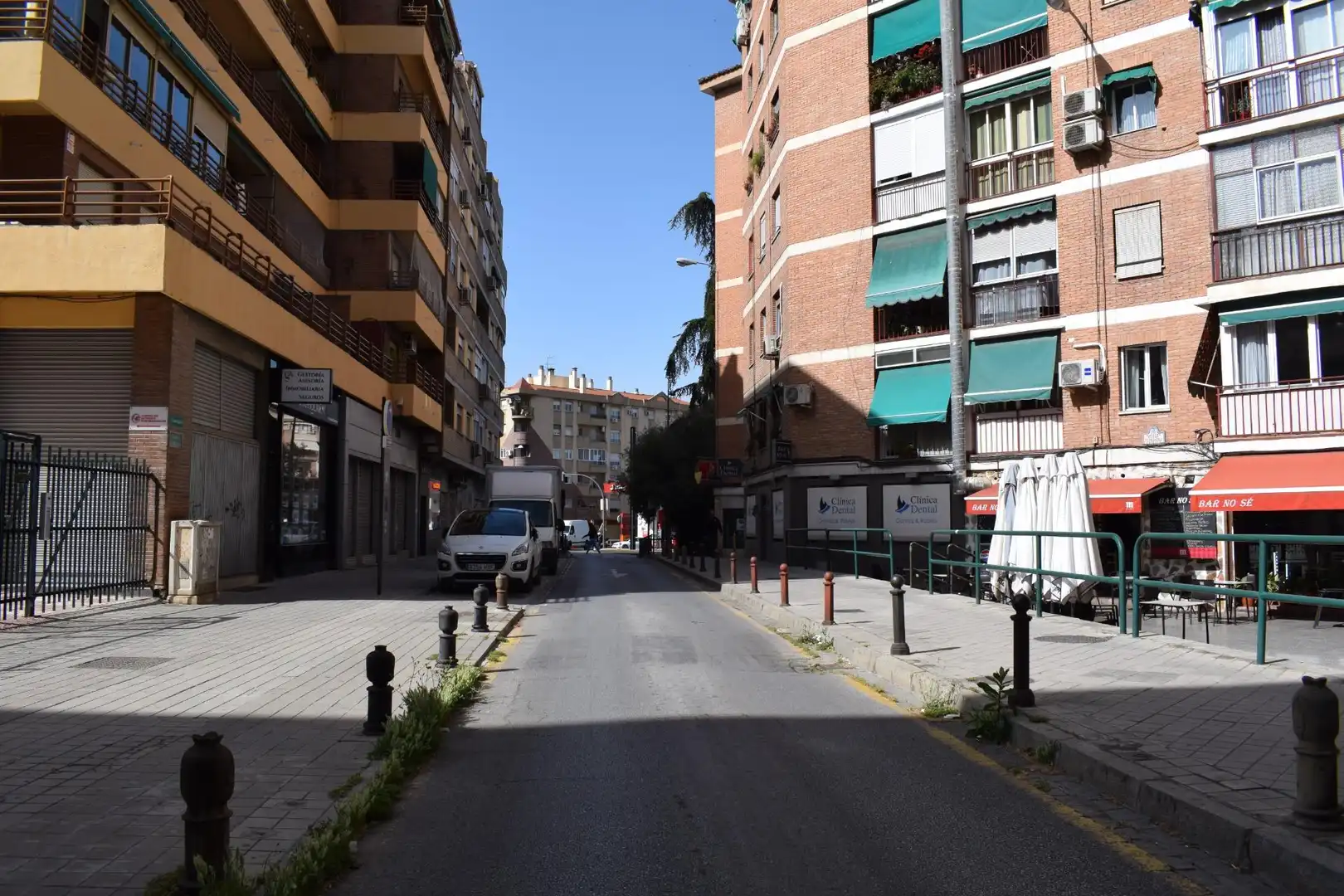 Vista exterior de Garatge en venda en Granada