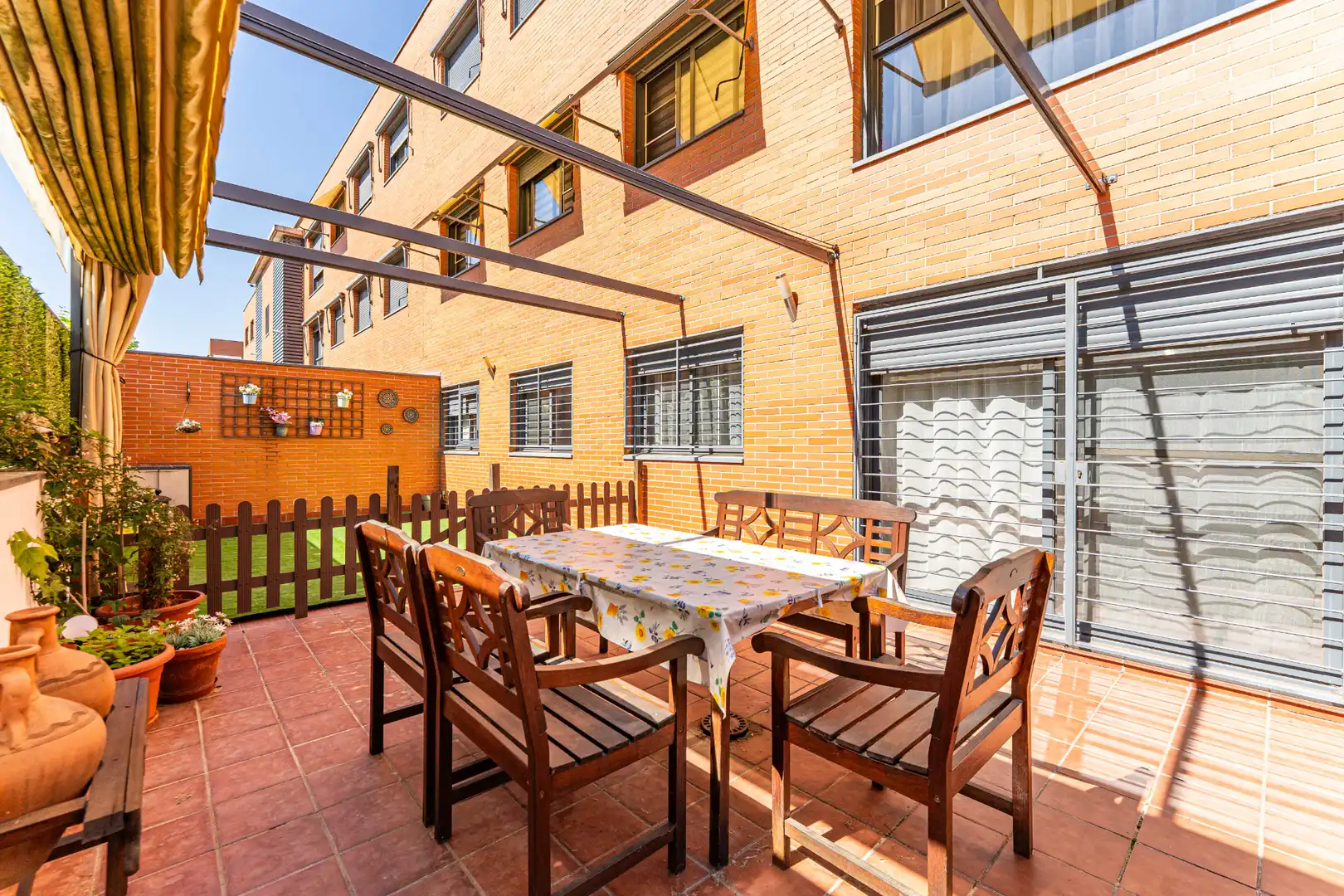 Terraza de Planta baja en venta en Arroyomolinos (Madrid) con Aire acondicionado, Calefacción y Jardín privado