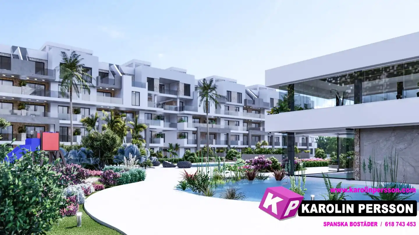 Ático con terraza en venta en Plaça el Xiprer, imagen 2