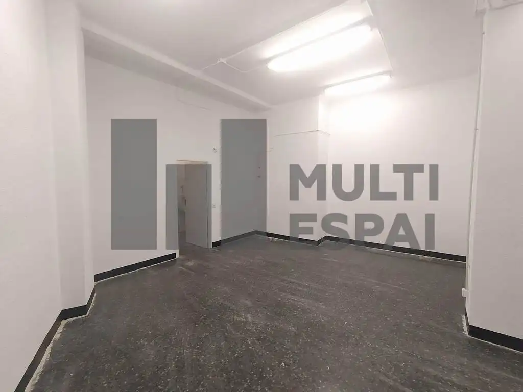 Gewerbefläche zum Verkauf in Carrer de Tamarit, imagen 23