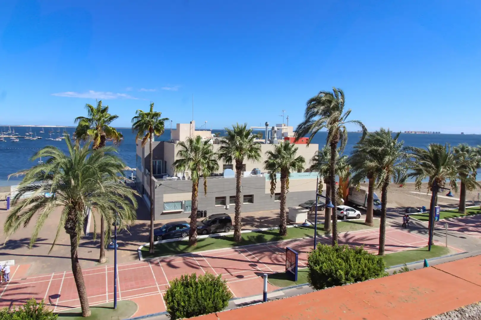 Piso en venta en Santiago de la Ribera