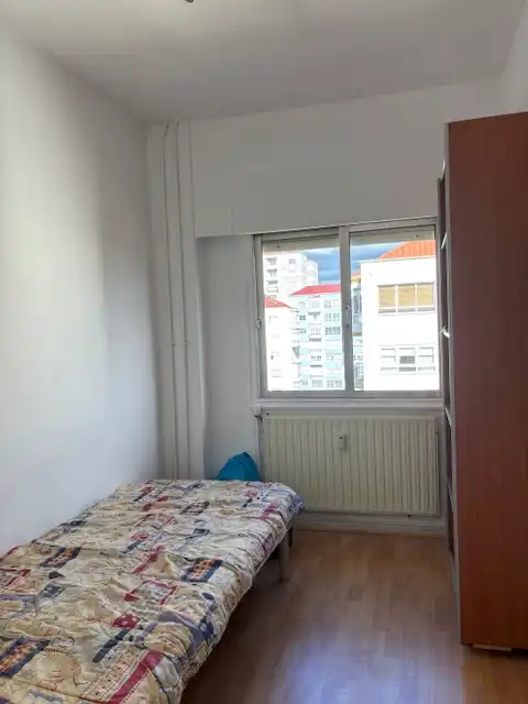 Habitación de Piso en venta en Ferrol con Calefacción, Amueblado y Horno