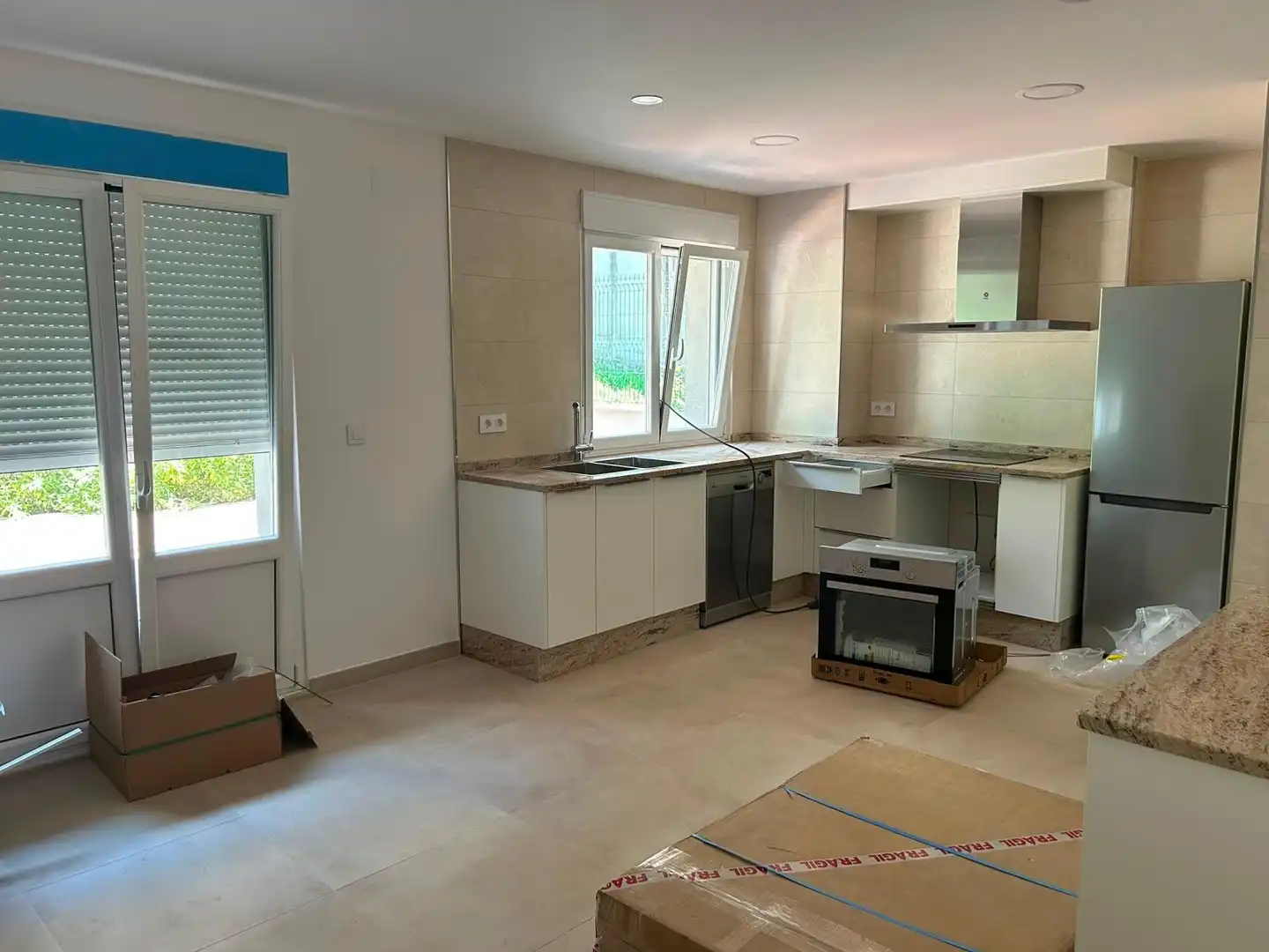 Cocina de Casa o chalet de alquiler en Lugo con Calefacción, Jardín privado y Parquet