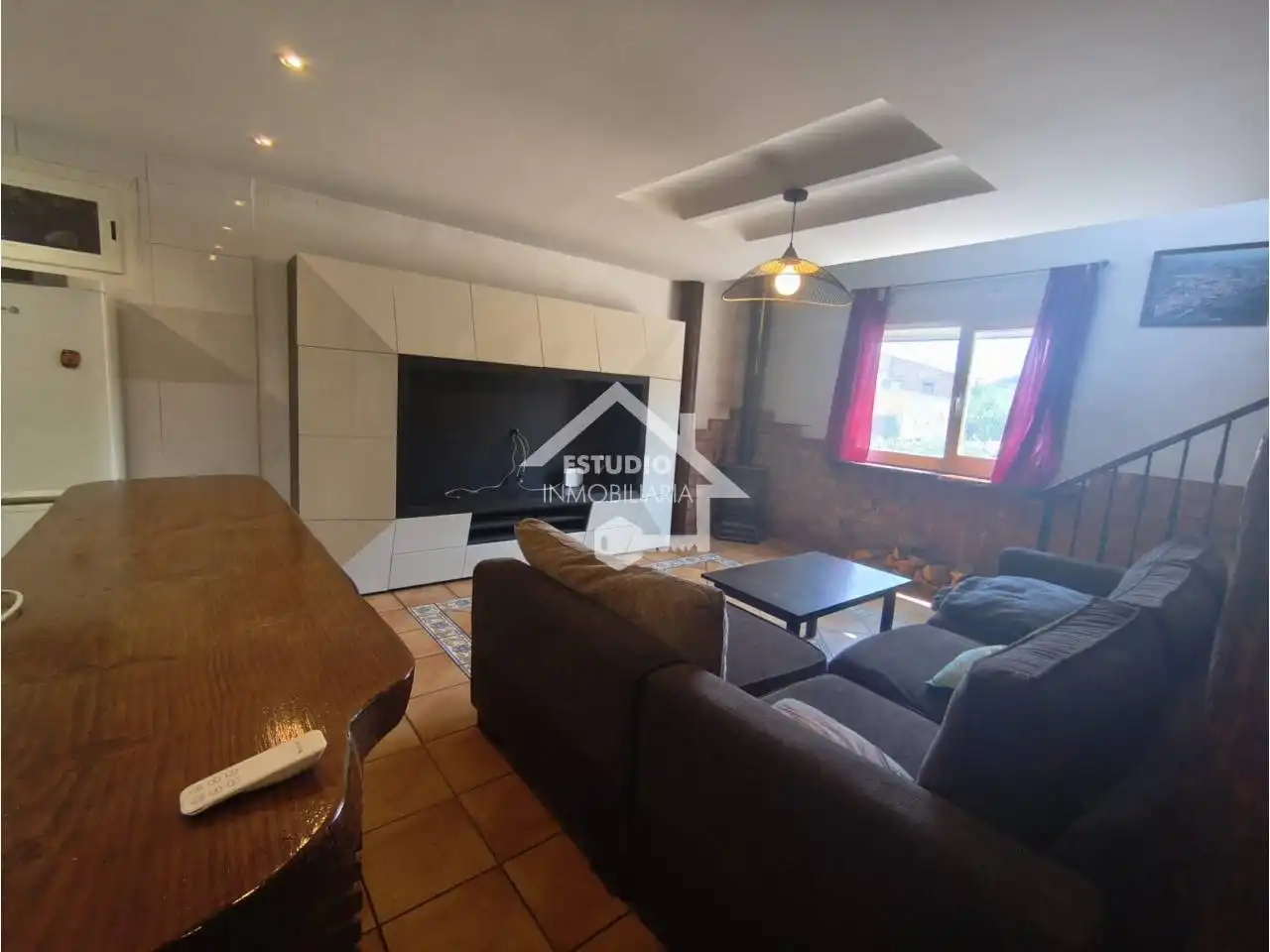 Sala d'estar de Casa o xalet en venda en Villar de Torre amb Aire condicionat, Calefacció i Jardí privat