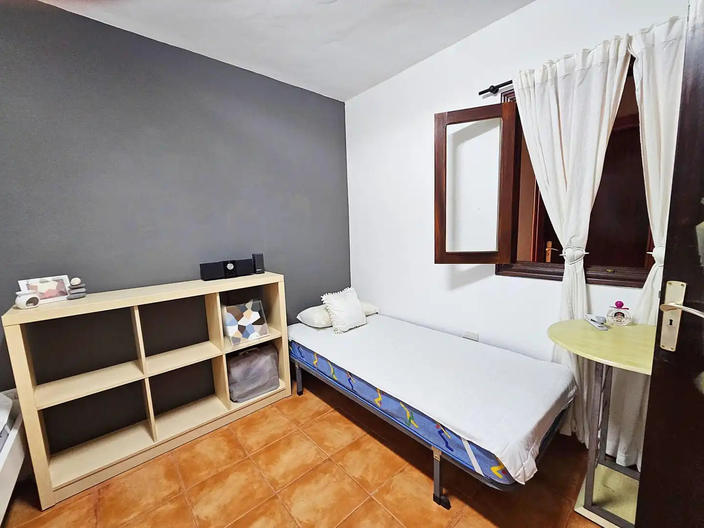 Bedroom of Buildings for sale in Arona