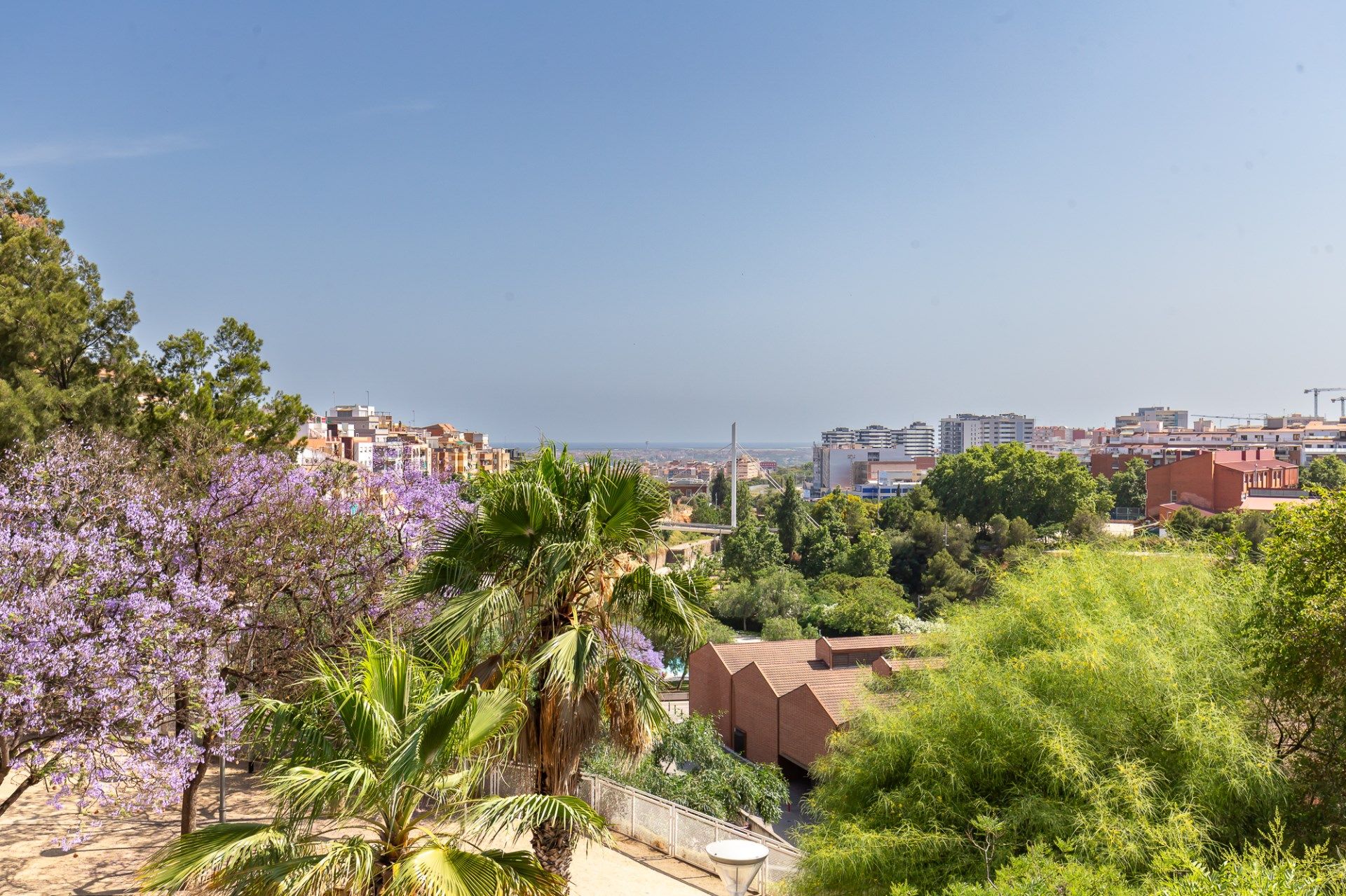 Exterior view of Flat for sale in Esplugues de Llobregat  with Air Conditioner, Heating and Terrace