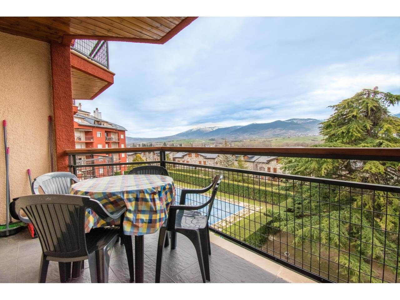 Flat to rent in Carrer Moixeró, Puigcerdà