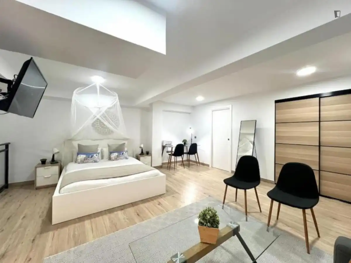 Appartement compact à louer à Centro, imagen 4