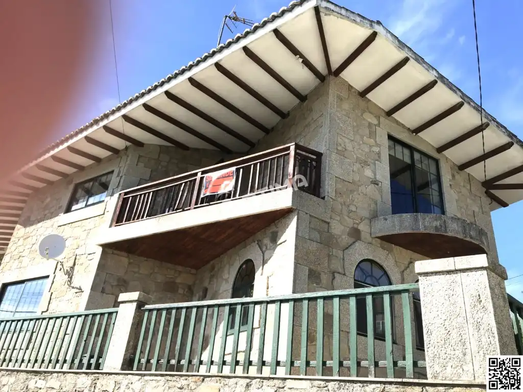 Vista exterior de Casa o chalet en venta en Ames con Terraza y Piscina