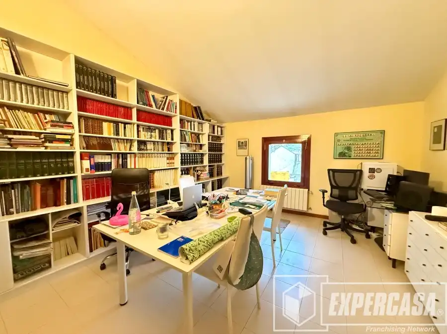 Living room of Houses for sale in Llíria  with Air Conditioner, Terrace and Storage room