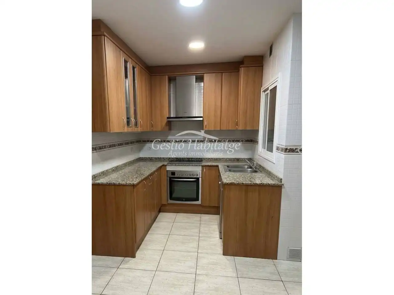 Kitchen of Flat for rent in Les Franqueses del Vallès  with Balcony