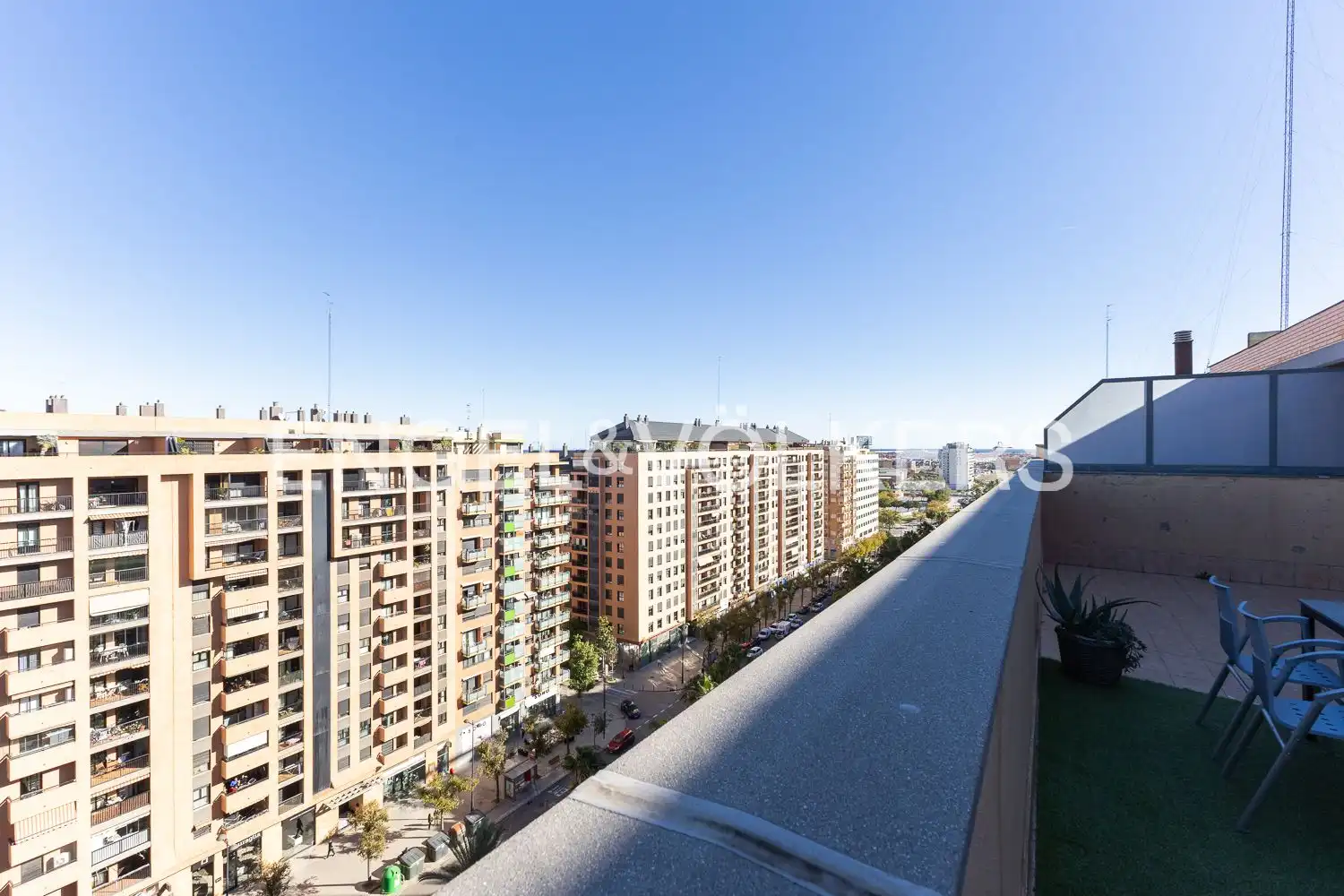 Terrasse von Dachboden zur Miete in Valencia mit Klimaanlage, Heizung und Parkett