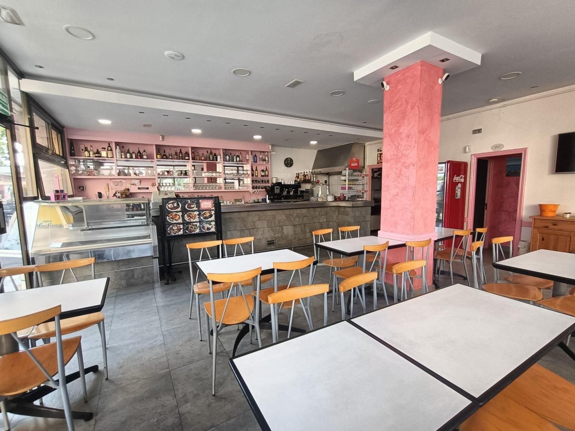 Premises for sale in Pineda de Mar