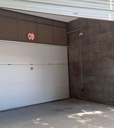 Photo 2 of Garage for rent in Carrer de Pallars, 99, El Parc i la Llacuna del Poblenou, Barcelona Capital
