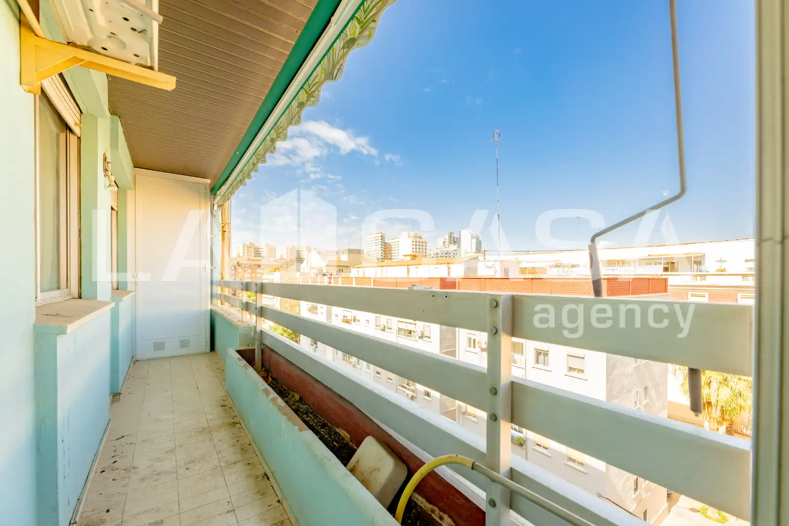 Terrace of Flat for sale in Valencia  with Air Conditioner and Balcony