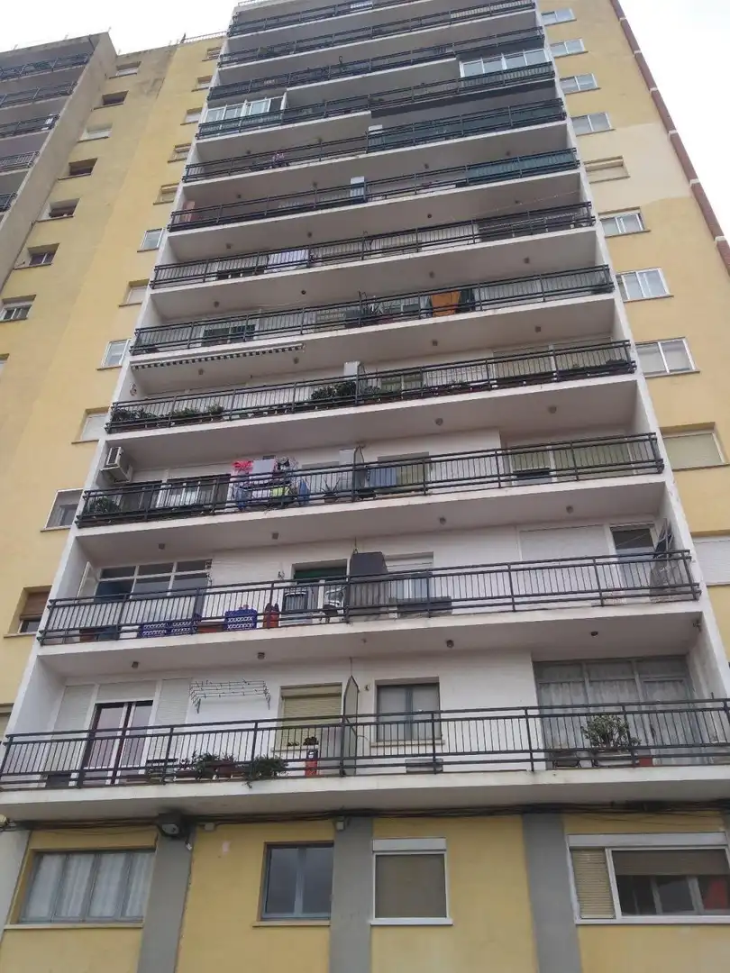 Locale commerciale in vendita a MESTRAL