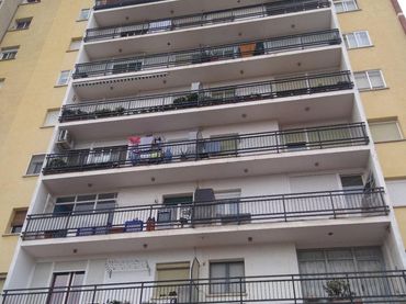 Locale commerciale in vendita a MESTRAL