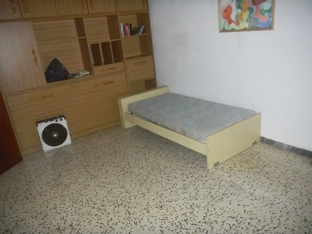 Habitación de Piso de alquiler en Tarragona con Terraza, Amueblado y Horno