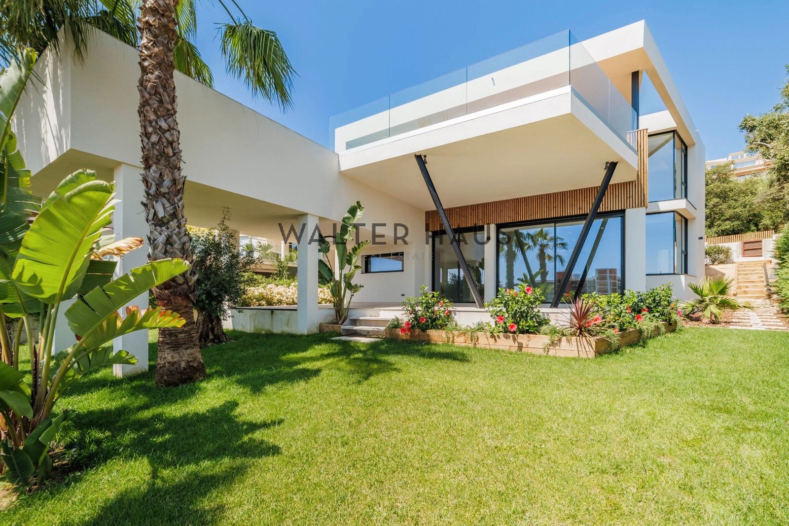 Exterior view of Houses for sale in Sant Feliu de Guíxols  with Air Conditioner, Heating and Private garden