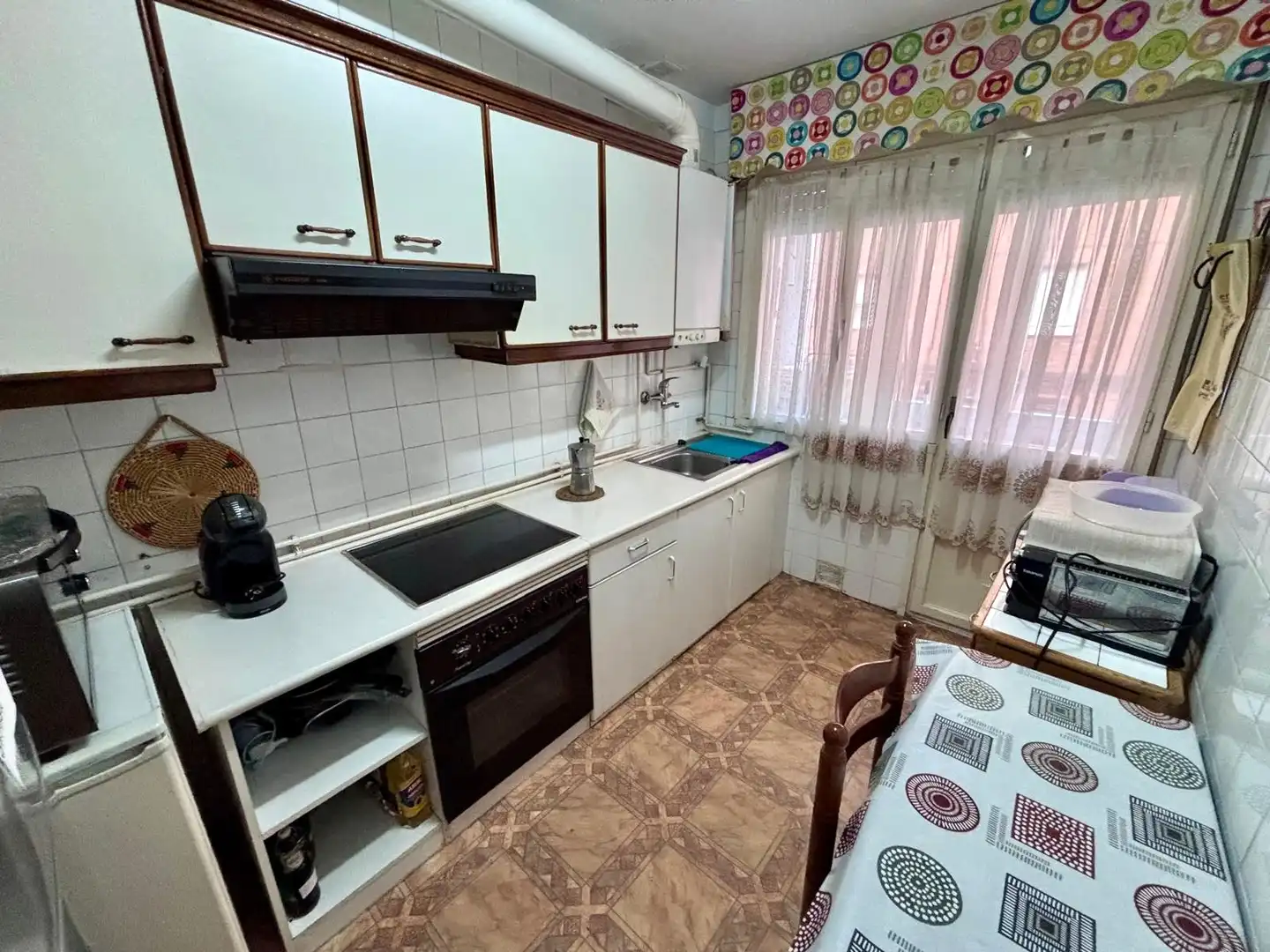 Cocina de Piso en venta en Gijón  con Calefacción, Parquet y Amueblado