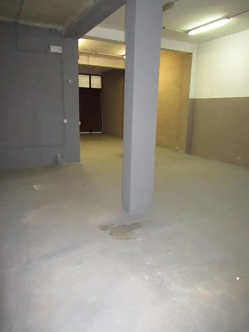 Local comercial en venda a Sabiñánigo Centro - Aurín, imagen 4