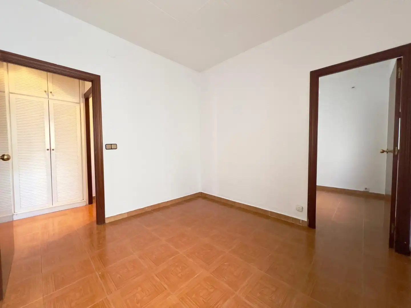 Bedroom of Flat for sale in Barcelona  with Alarm