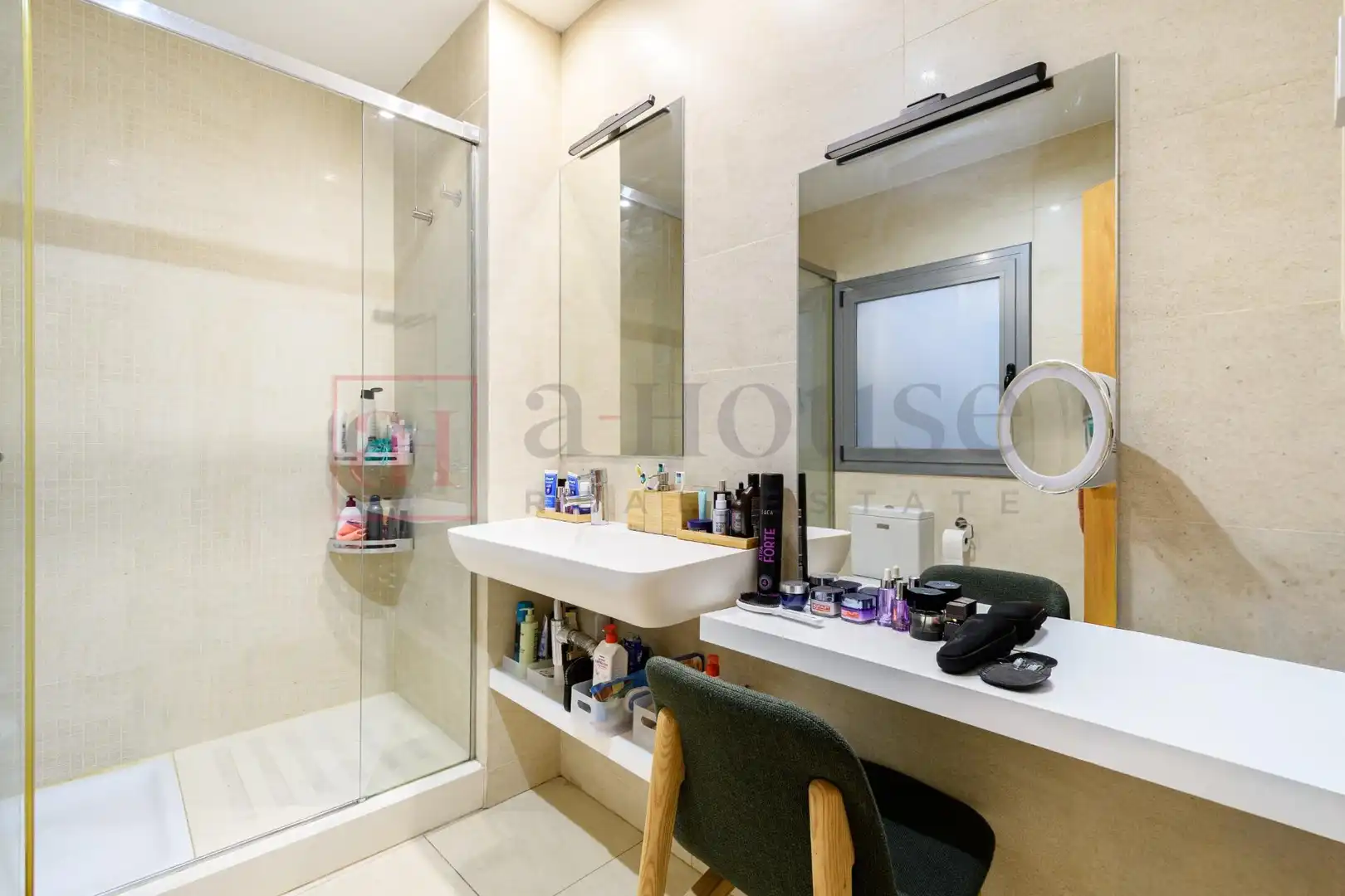 Piso con terraza en venta en Carrer de Girona, imagen 28