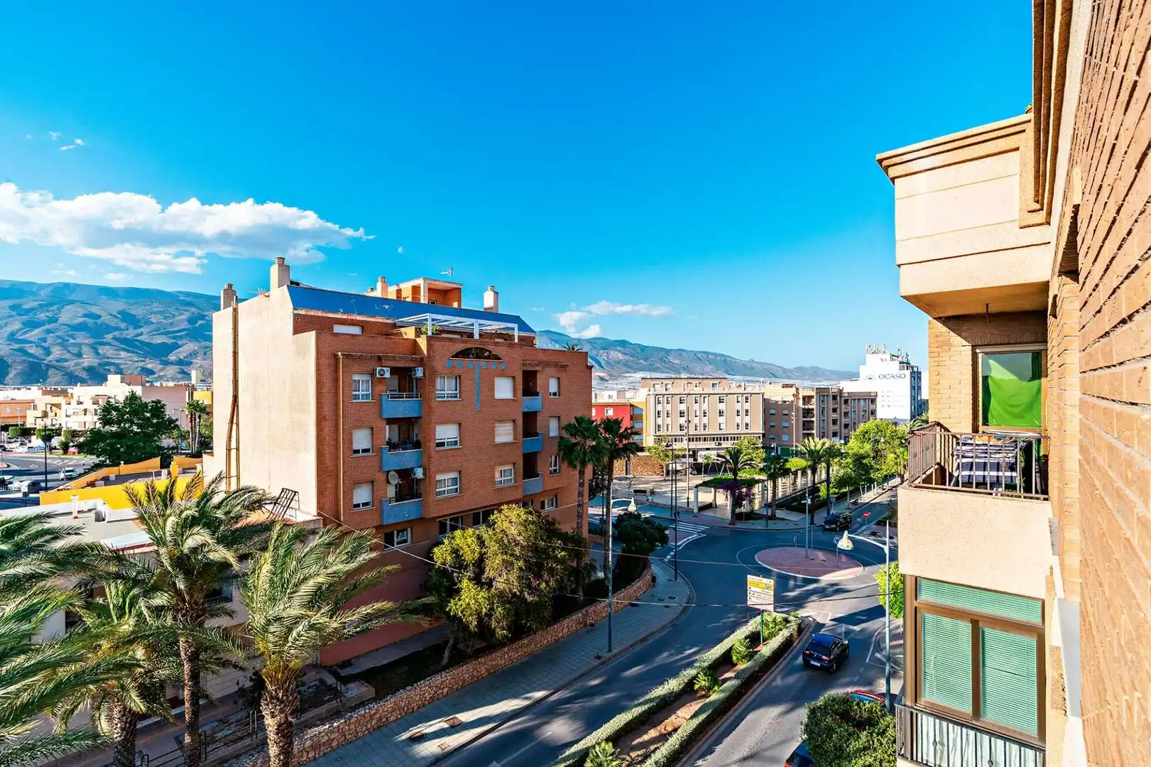 Außenansicht von Wohnung zum Verkauf in El Ejido mit Klimaanlage, Parkett und Terrasse