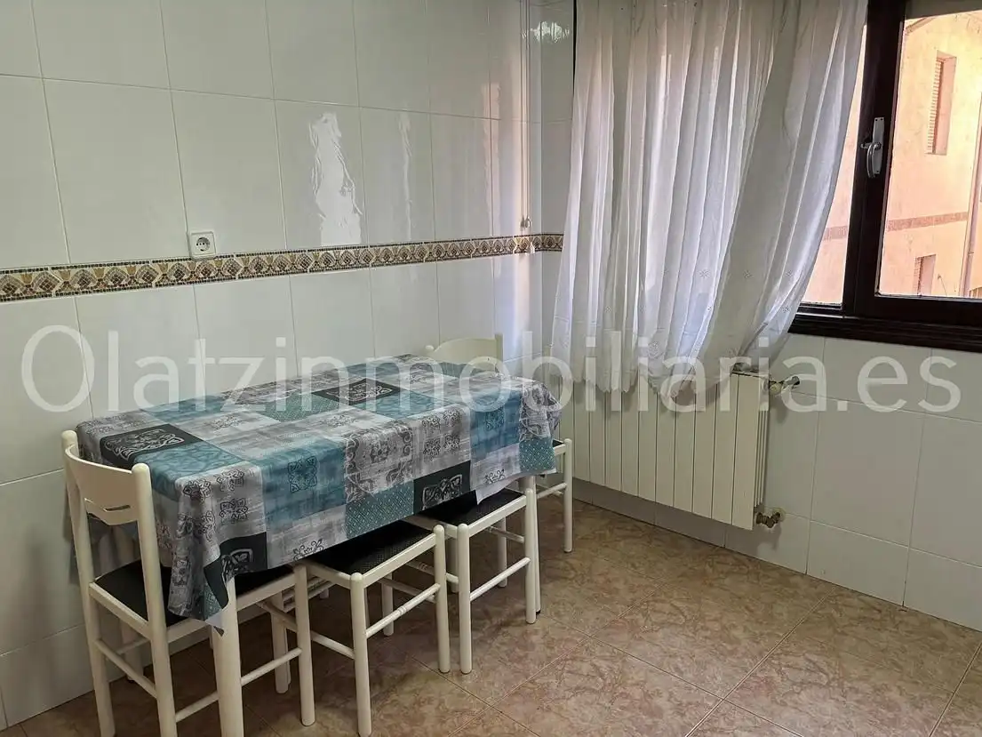 Küche von Wohnung zum Verkauf in Balmaseda mit Heizung, Terrasse und Abstellraum