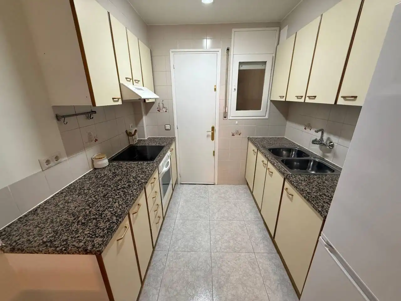Cocina de Piso de alquiler en Igualada con Terraza, Amueblado y Balcón