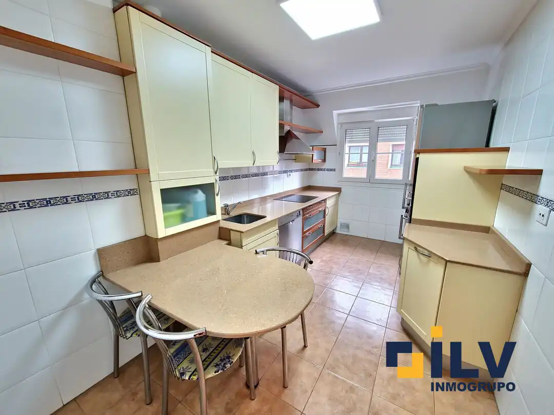 Dúplex de alquiler en La Txitxarra - Murrieta - Parke Santurtzi