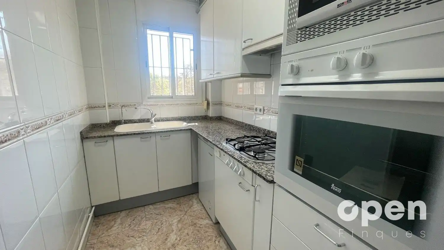 Piso con ascensor en venta en Lavoisier