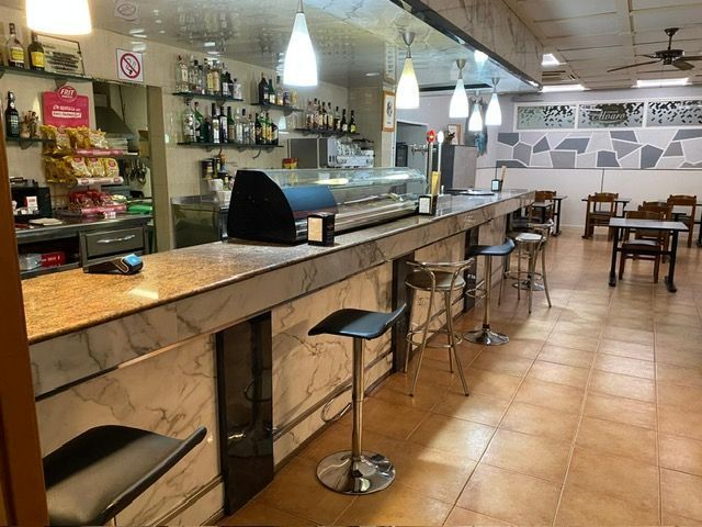 Geschaftsraum miete in Martorell mit Klimaanlage und Möbliert