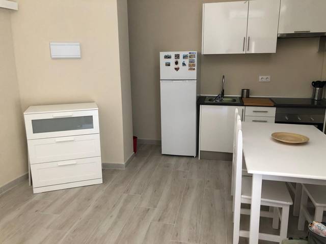 Estudio en Venta en Calle Padre Maruri en Barrio León