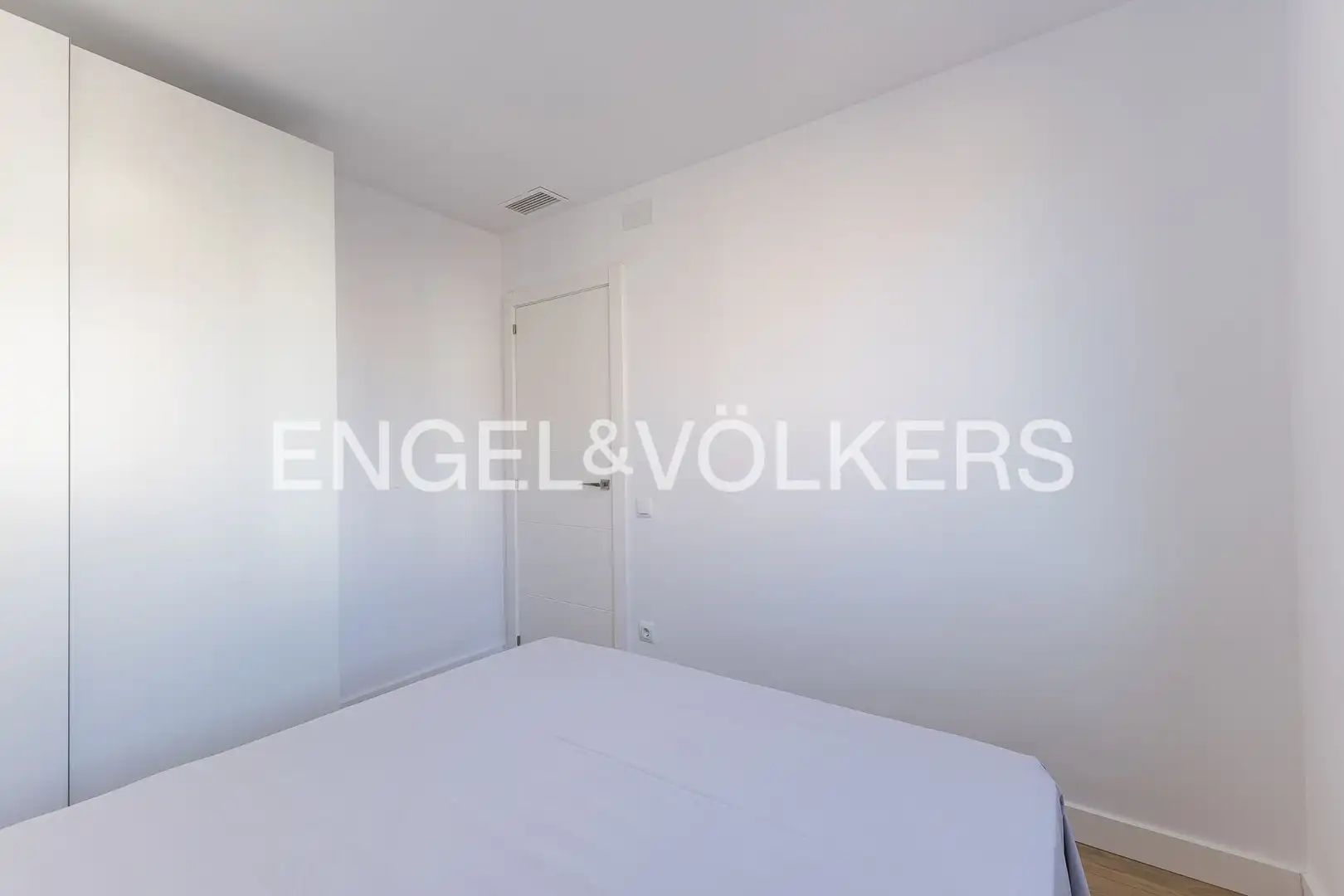 Habitación de Piso de alquiler en Barcelona con Aire acondicionado y Calefacción