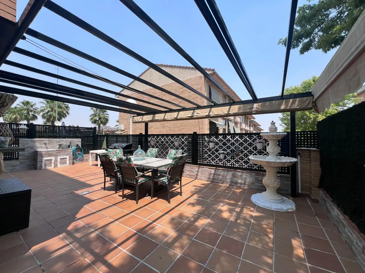 Adosado con piscina en venta en Montesol - Mejostilla, imagen 4