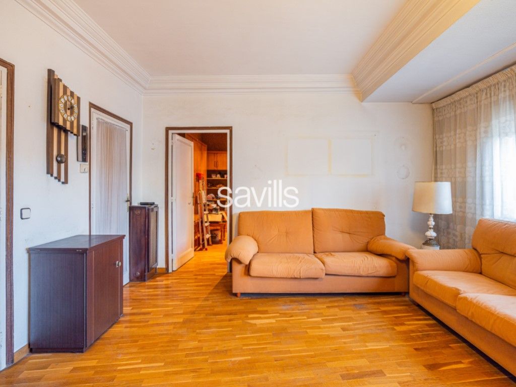 Dormitori de Apartament en venda en  Barcelona Capital amb Terrassa